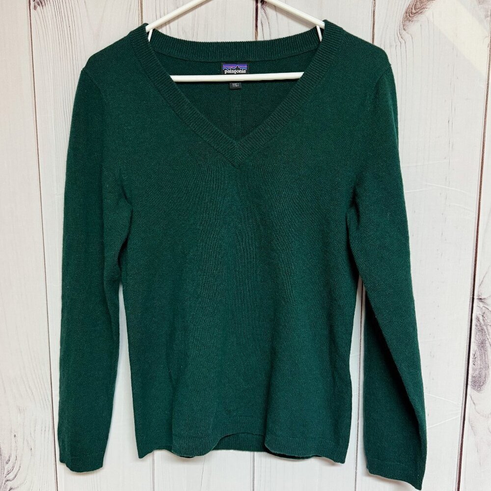 Patagonia‎ Recycled Cashmere V-Neck Sweater Women’s XS Green GUC